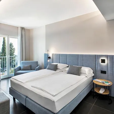 Reflection Boutique 3* Toscolano Maderno